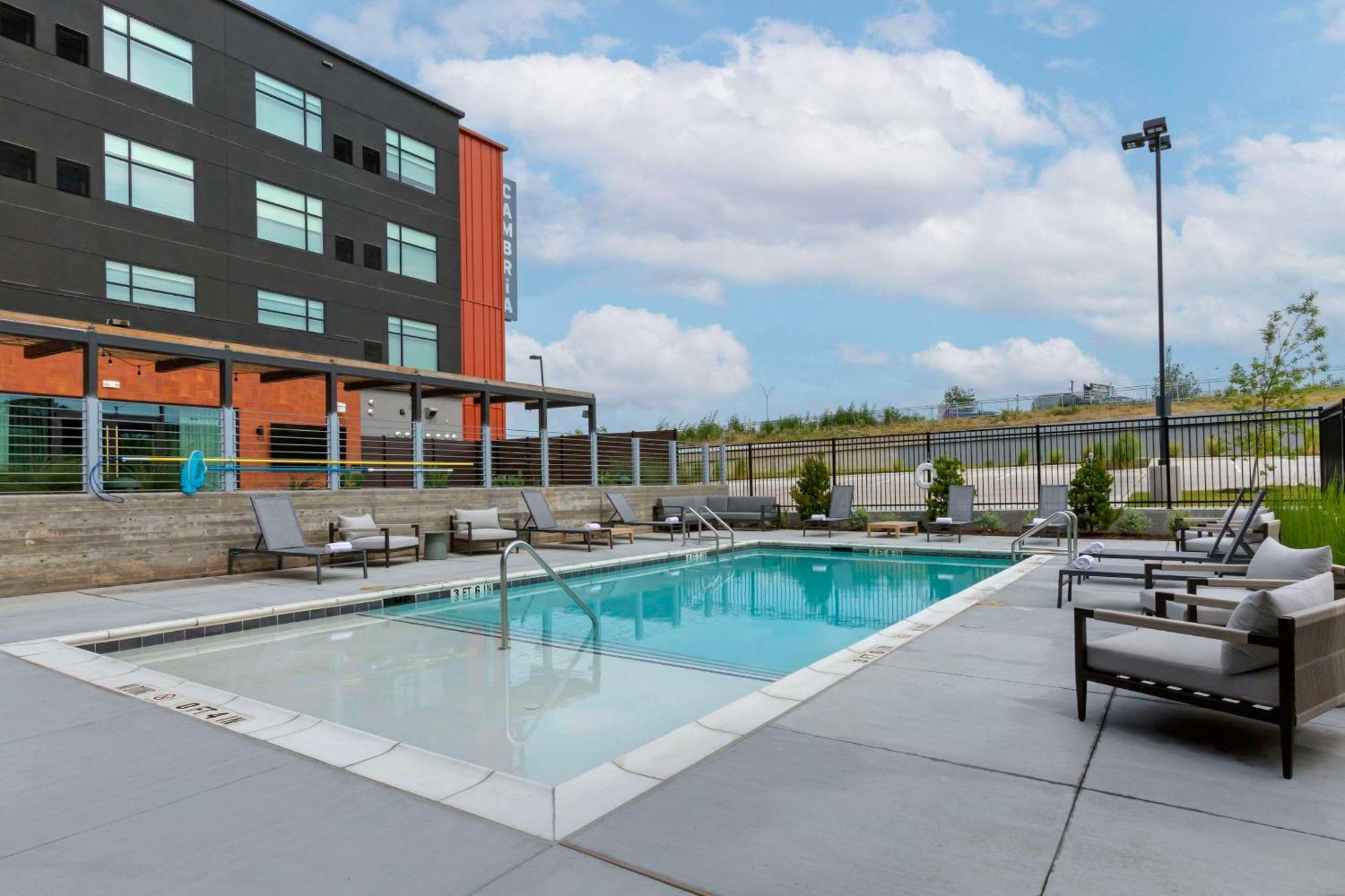 Cambria Hotel Austin Airport Exteriér fotografie